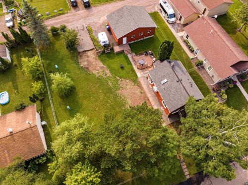 215 70 Ave, Duluth MN 55807-1809 exterior