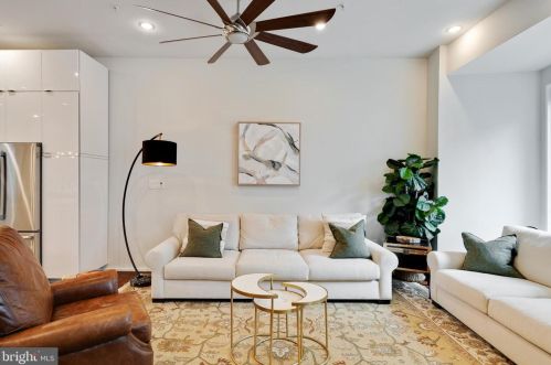 970-74 Leithgow St, Philadelphia PA  19123-1440 exterior