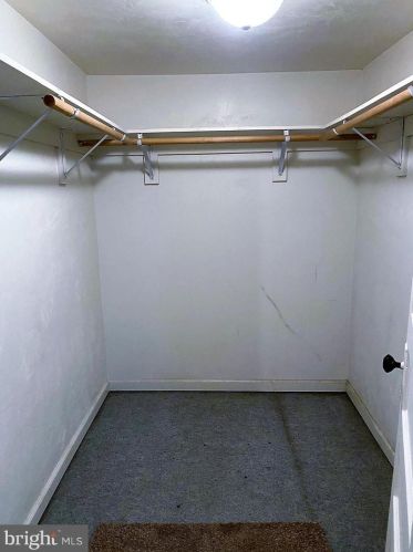 469 High St, Hanover PA 17331-3922 exterior