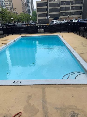 6166 Sheridan Rd, Chicago IL  60660-2836 exterior