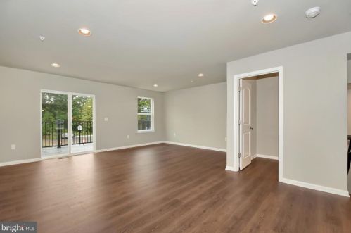 126 High Pointe Dr, Hummelstown PA 17036 exterior