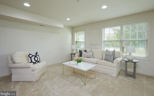 1209 Poplar Run Dr, Silver Spring MD 20906-6717 exterior