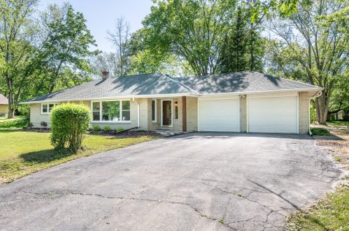 6103 36th St, Milwaukee, WI 53221-4619