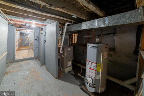 98 State St, Camden NJ 08102-2109 exterior