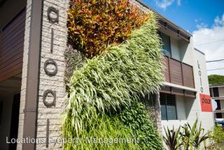 2708 Kolo Pl, Honolulu HI  96826-1709 exterior