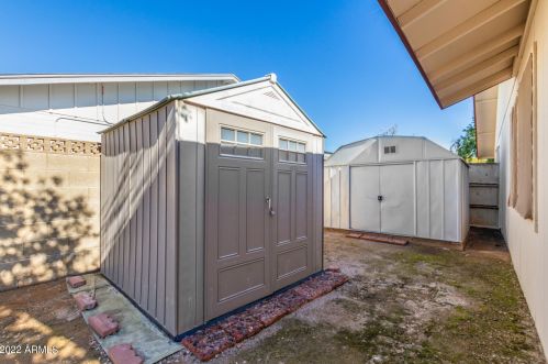 15014 37 Ave, Phoenix AZ 85053-5508 exterior