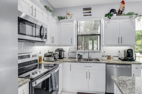 2510 54 Ave, Naples FL 34120-0500 exterior