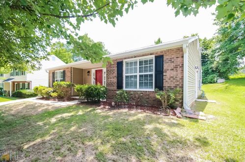 3476 Meadowlane Pl, Atlanta GA  30331-2519 exterior