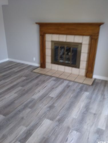 7965 Linton Dr, Taylorsville UT 84088-4632 exterior