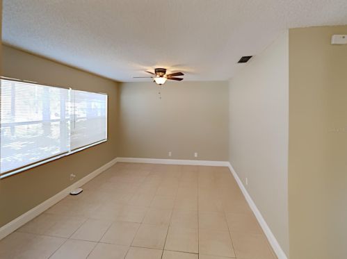 1721 Comanche Ave, Tampa FL  33603-1105 exterior