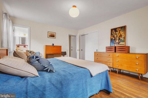 4400 Springdale St, Washington DC 20016-2716 exterior