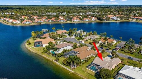 6791 Compton Ln, Naples, FL 34104-7820