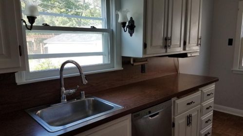 4743 Sheffield Ave, Milwaukee WI  53211-1109 exterior