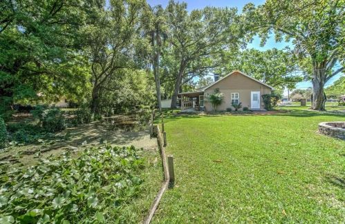 8919 Arrawana Ave, Tampa FL 33614-1810 exterior