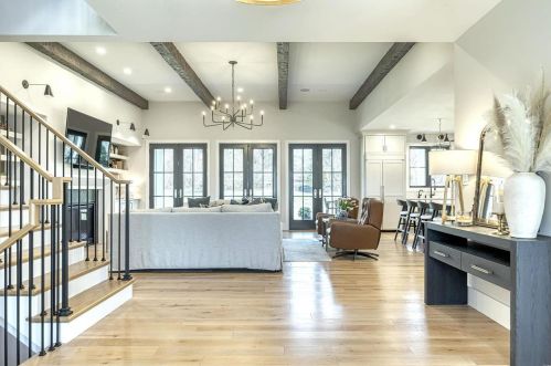 100 Ladue Meadows Ln, Saint Louis MO 63141-7503 exterior