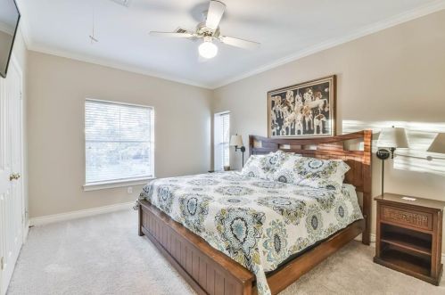 5002 Waterbeck St, Fulshear TX 77441-4175 exterior