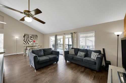 103 April Pt Dr, Montgomery TX 77356-8873 exterior