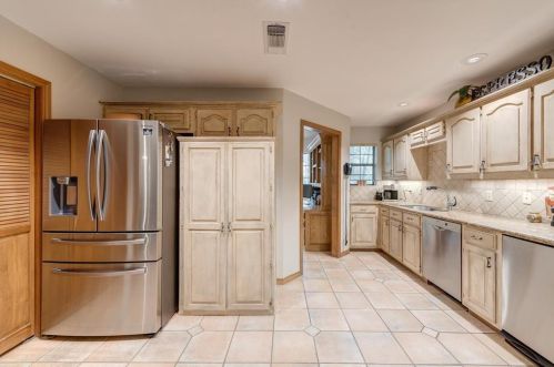 4016 Hackmore Loop, Irving TX 75061-6118 exterior