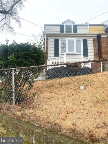 5201 Just St, Washington DC  20019-5563 exterior