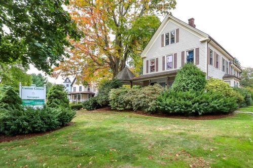 866 Washington St, Canton, MA 02021-2513