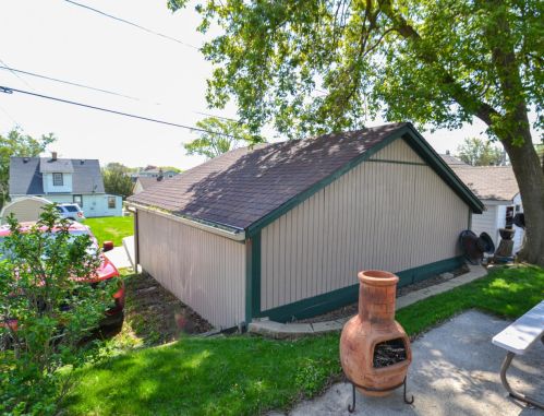 3650 34th St, Milwaukee WI  53221-1125 exterior