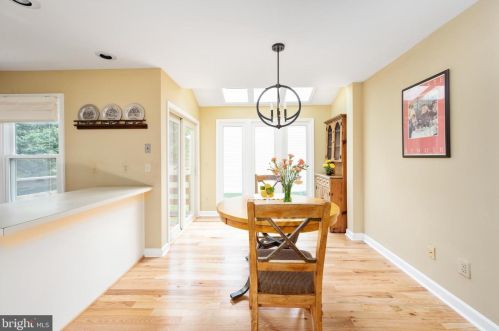 6133 Joust Ln, Alexandria VA 22315-4809 exterior