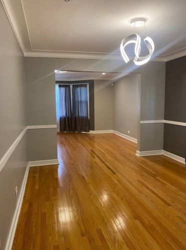 1701 85 St, Chicago IL 60617-2212 exterior