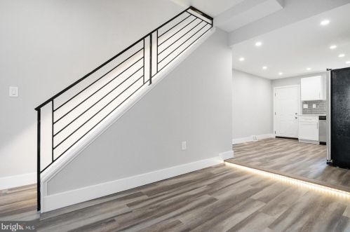 2418 4th St, Philadelphia PA  19148-3905 exterior