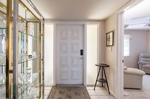 1700 Sandpiper St, Naples FL 34102-1508 exterior