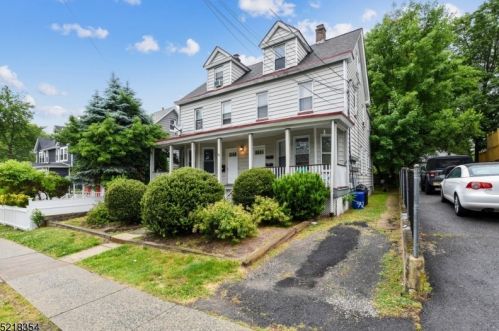 72 Chestnut St, Montclair NJ 07042-2945 exterior