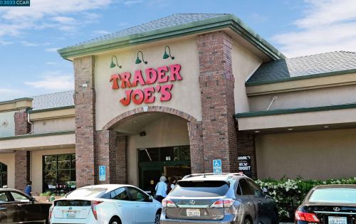 774 Mckean Pl, Concord CA 94518-2835 exterior