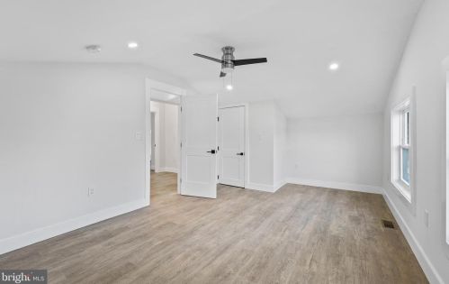 2207 Rand Pl, Washington DC 20002-1912 exterior