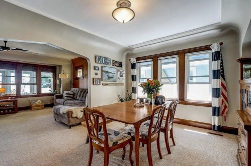 5006 Beloit Rd, Milwaukee WI 53214-5332 exterior