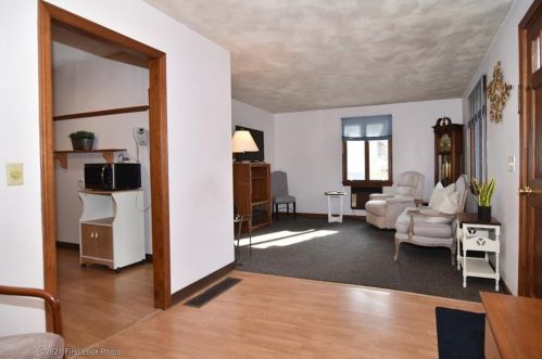 18 Atwells Ave, Providence RI 02909-1026 exterior