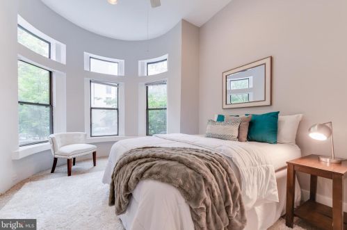 1007 New Hampshire Ave, Washington DC 20011-4729 exterior