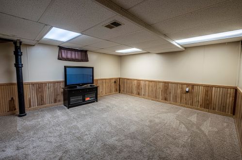 4088 Glenway St, Milwaukee WI 53222-1115 exterior