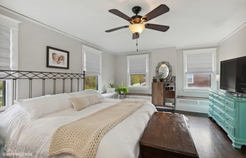 415 Oriole Trl, Bull Valley IL 60014-5934 exterior