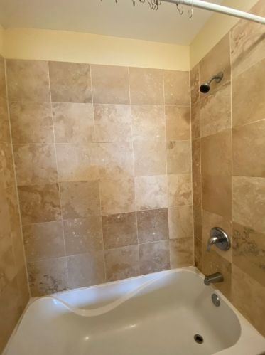 1415 Lunt Ave, Chicago IL 60626-2810 exterior