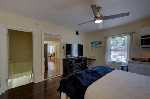 961 Cascade Rd, Atlanta GA 30311-2659 exterior