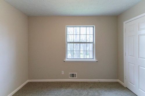 645 Lk Dr, Lithonia GA 30039-6634 exterior