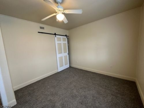 21 Adams Ave, Dover NJ 07801-5535 exterior