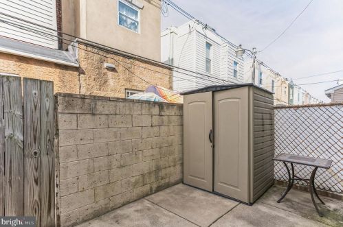 2634 17th St, Philadelphia PA  19132-3929 exterior