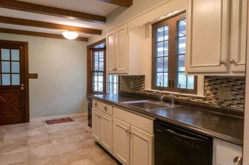 127 Birdseye Rd, Farmington, CT 06032-2429