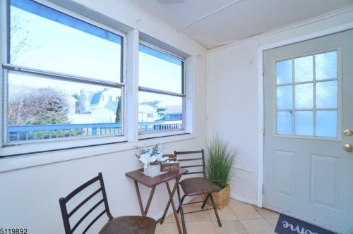 80 Howard St, Perth Amboy NJ 08861-1525 exterior