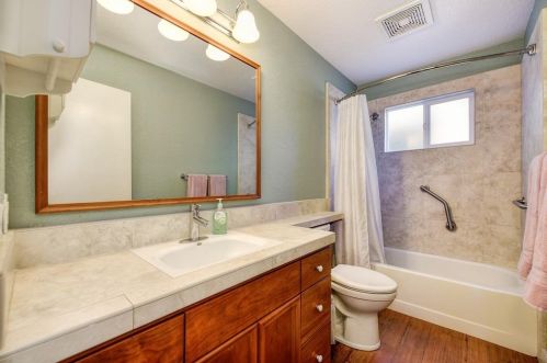 117 Sombrero Way, Folsom CA 95630-2223 exterior