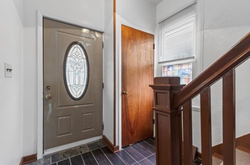 10 Amherst Ave, Pittsburgh PA 15229-1536 exterior