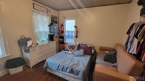 118 Hamilton St, New Brunswick NJ 08901-1807 exterior