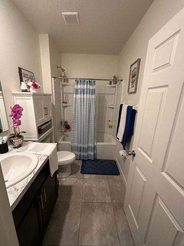 480 Nativity Ter, Fort Pierce FL  34984-3514 exterior