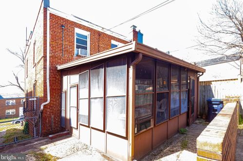 430 Orange St, Washington DC 20032-1622 exterior