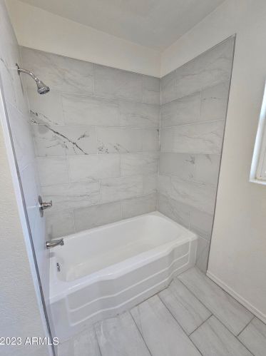 2932 Diamond St, Phoenix AZ  85008-5015 exterior